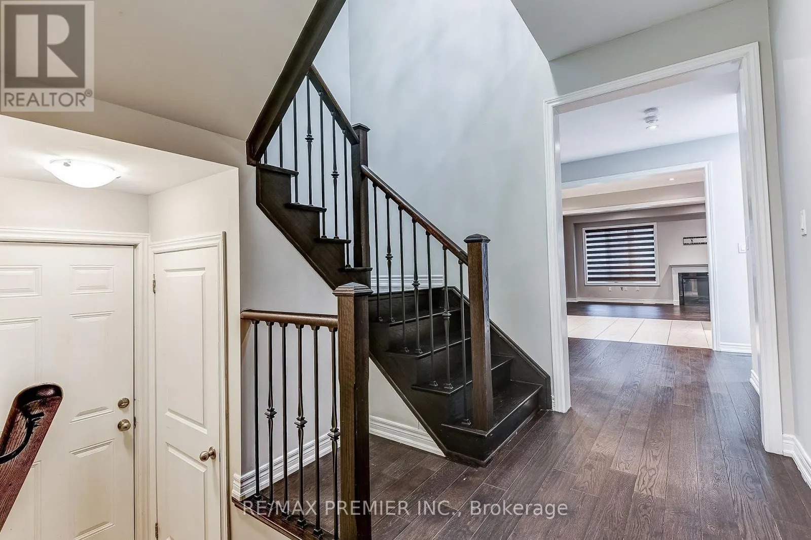 358 CLOCKWORK DRIVE
