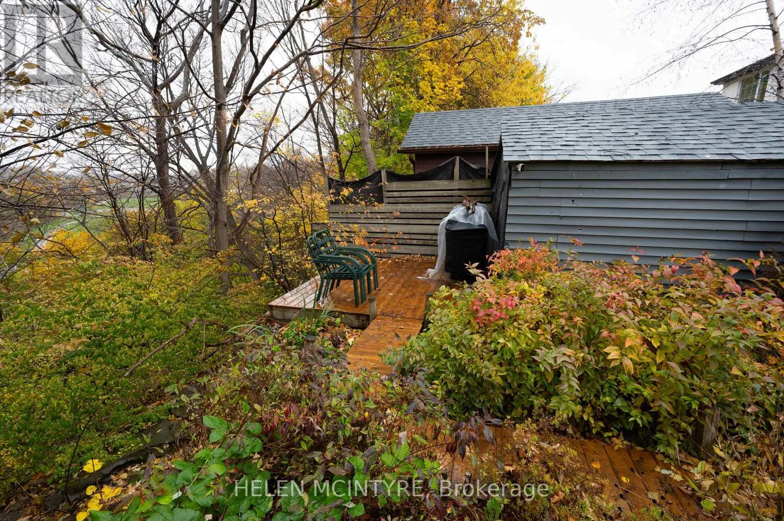 34 DUNNING CRESCENT