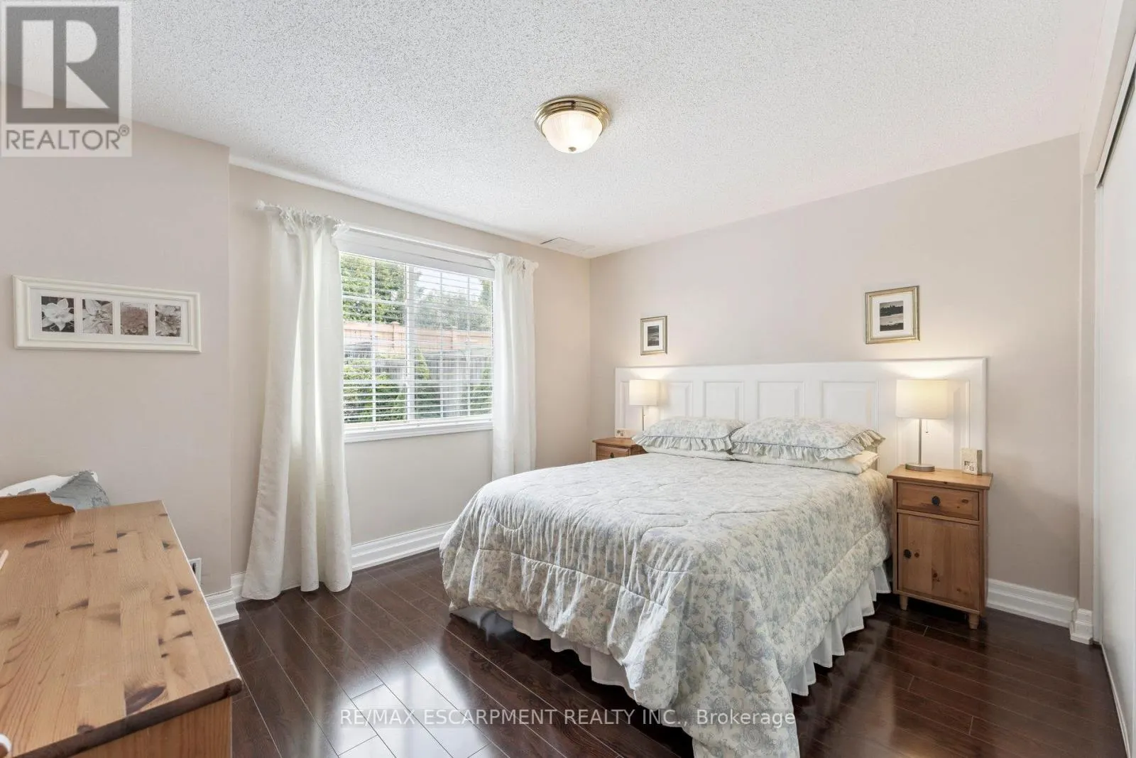 1650 ALLAN CRESCENT