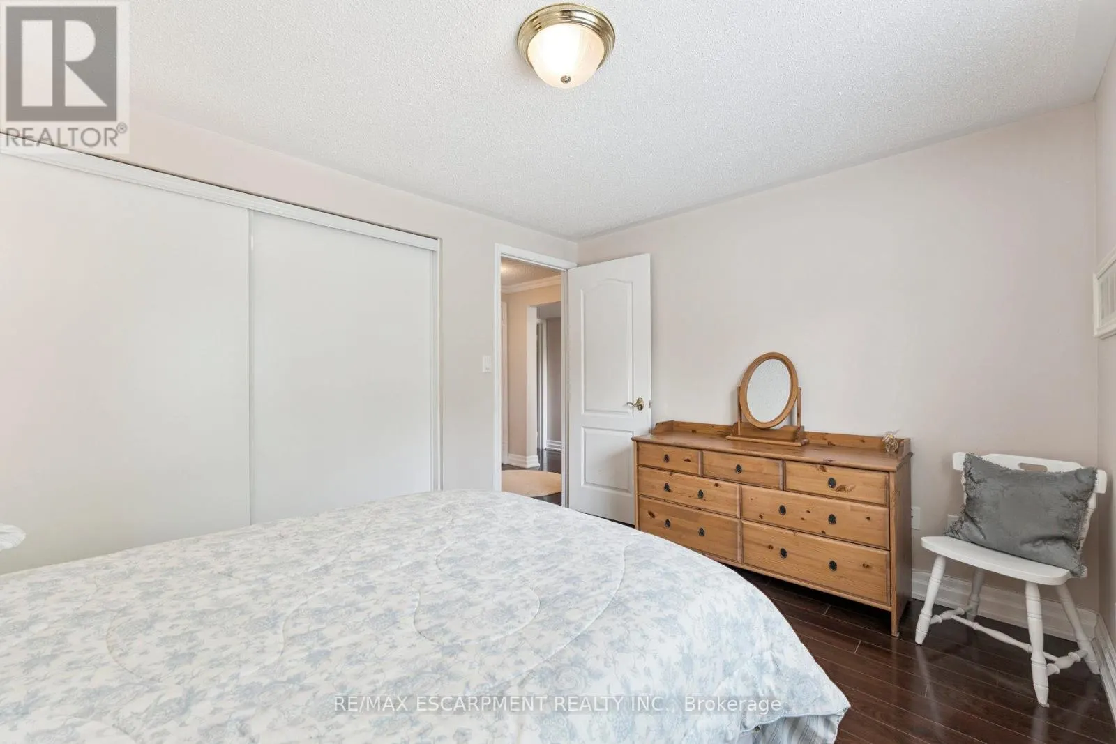 1650 ALLAN CRESCENT