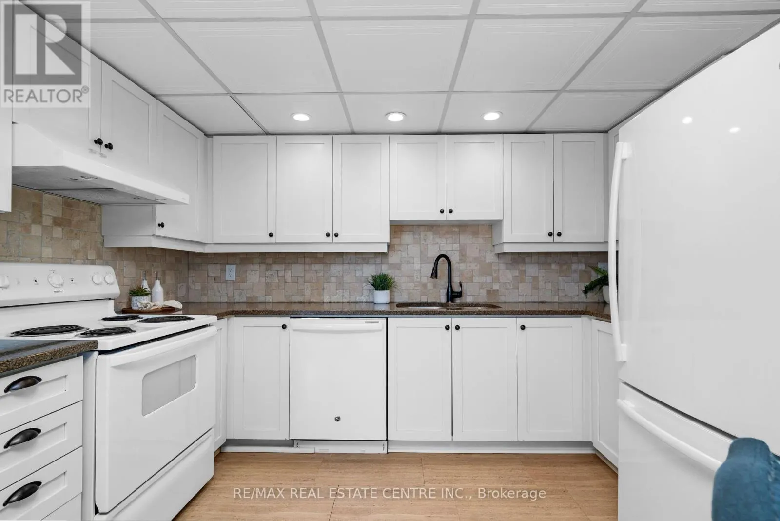 709 - 20 MCFARLANE DRIVE