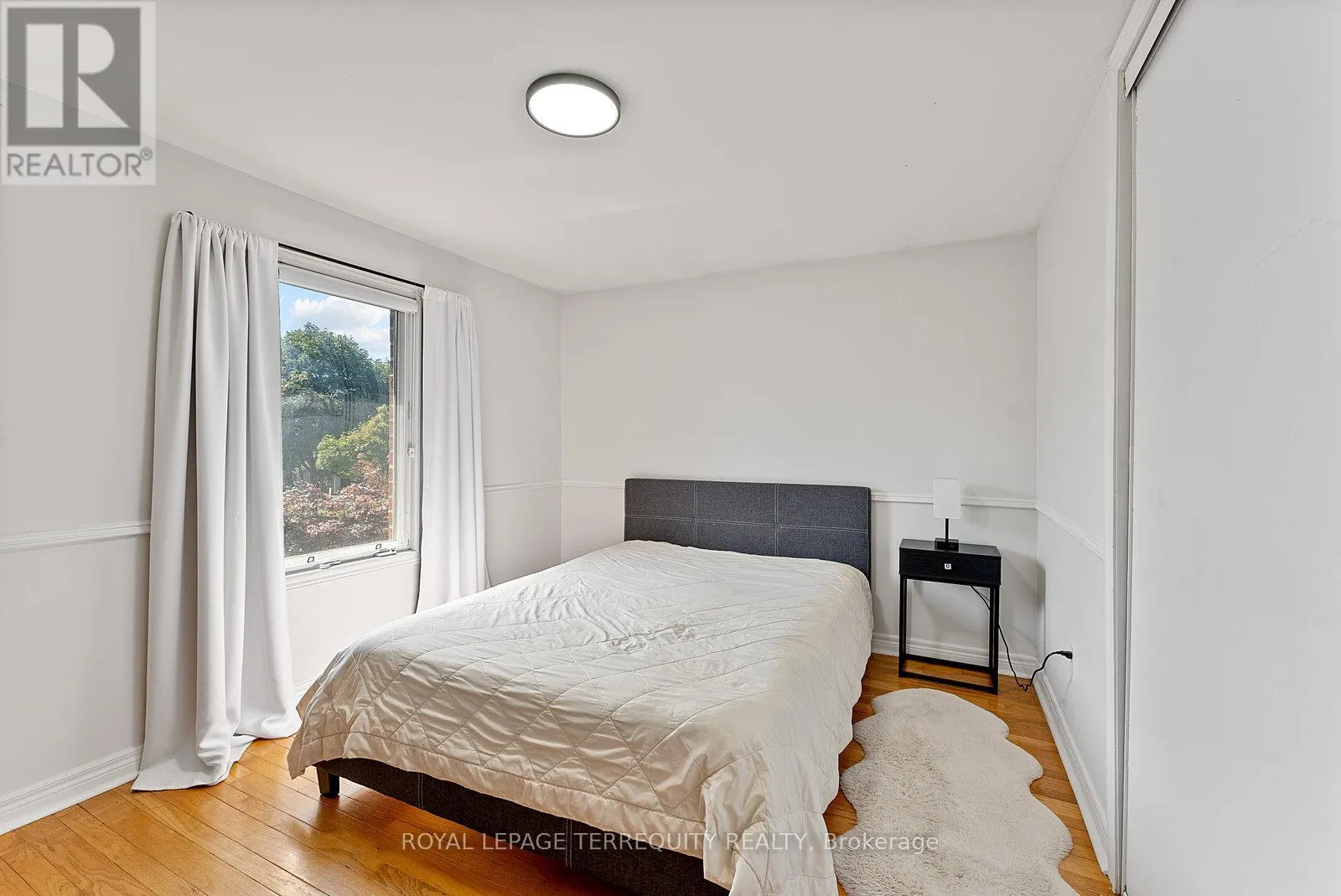 3247 DOVETAIL MEWS