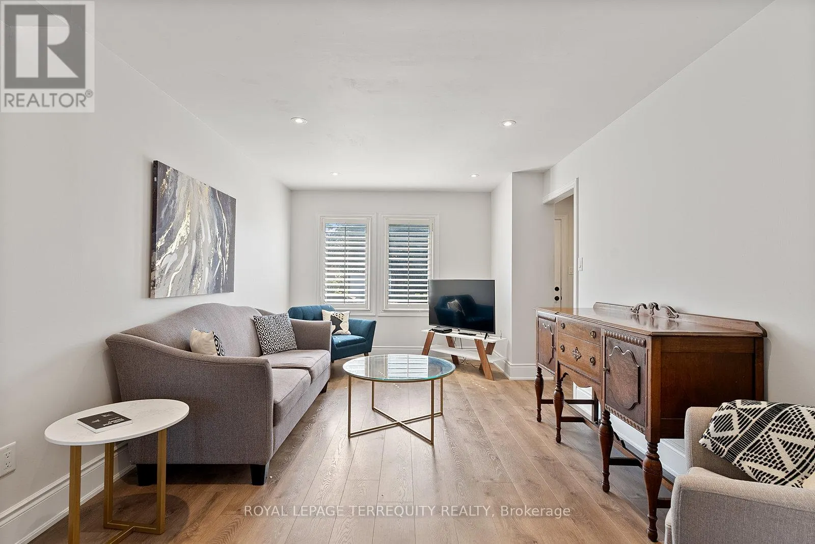 3247 DOVETAIL MEWS