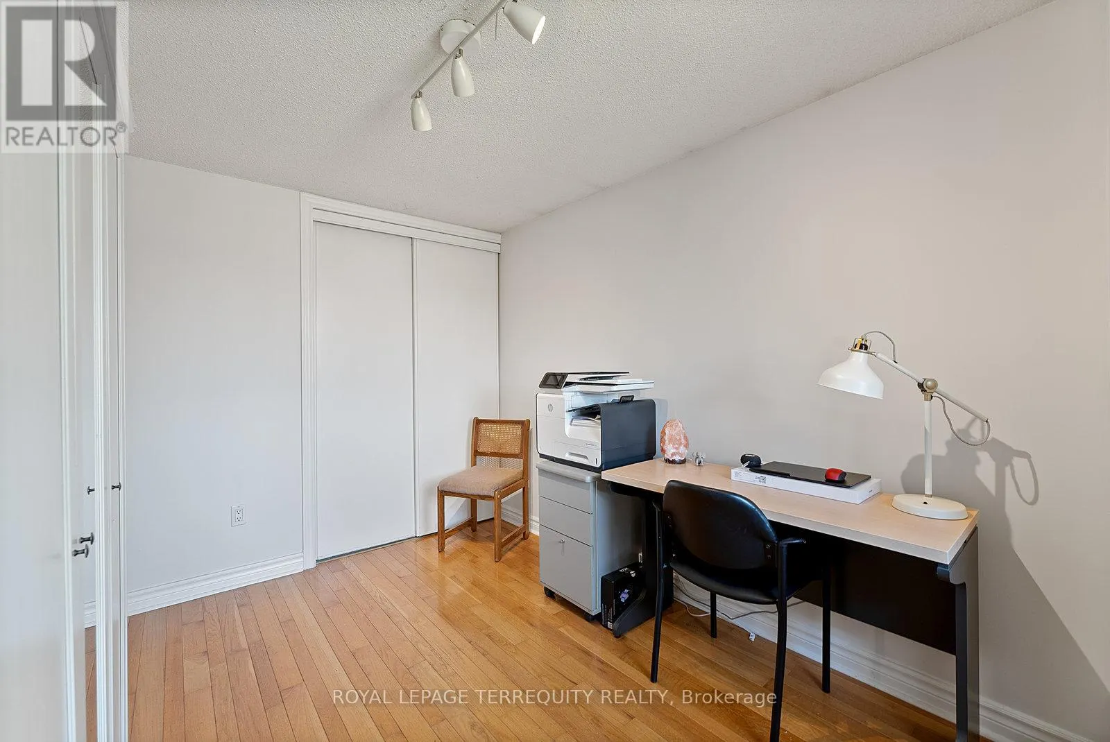 3247 DOVETAIL MEWS