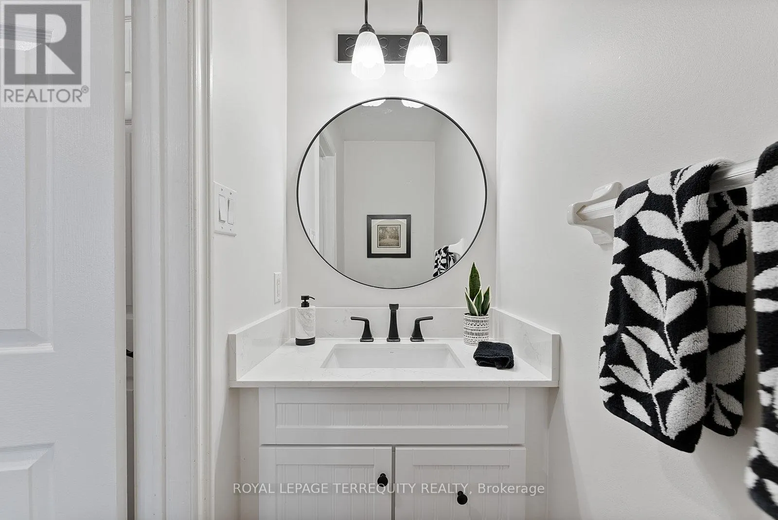 3247 DOVETAIL MEWS