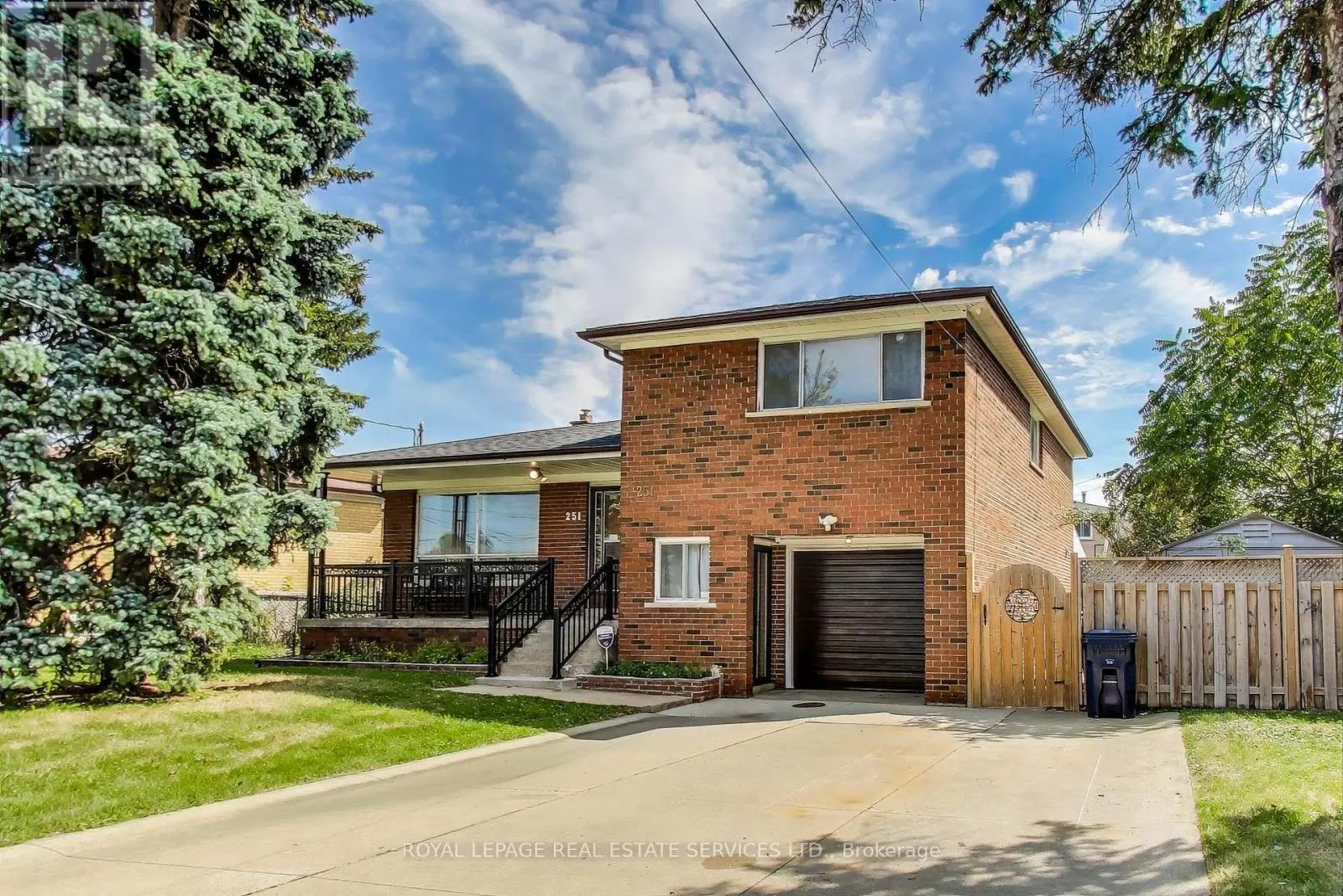 251 DRIFTWOOD AVENUE