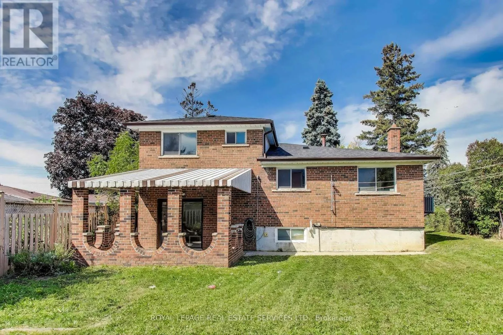 251 DRIFTWOOD AVENUE