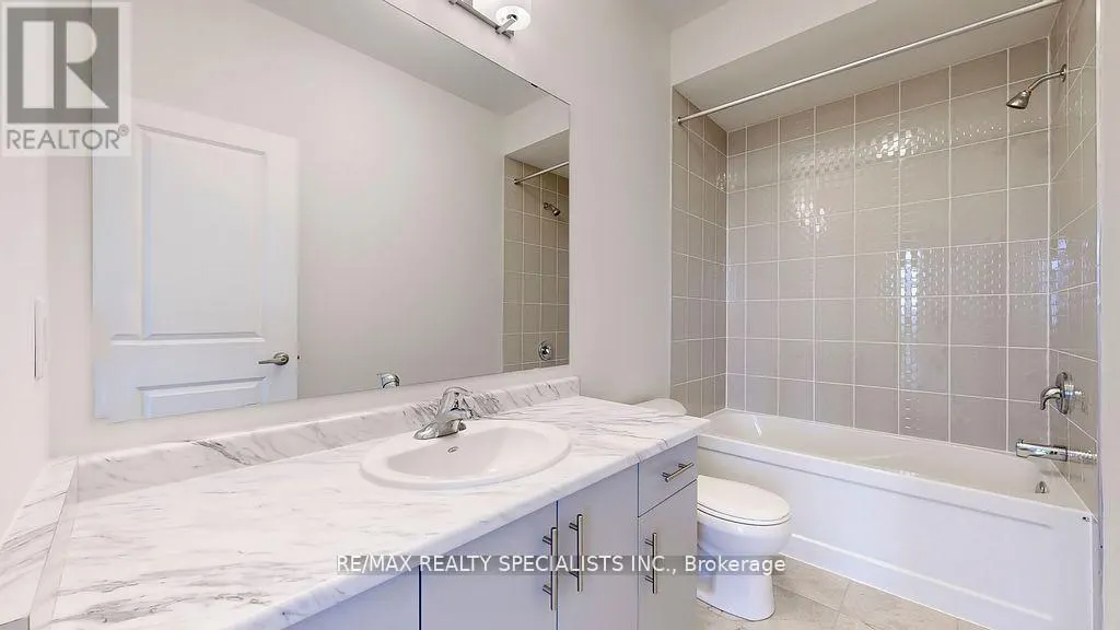18 MONREAU DRIVE
