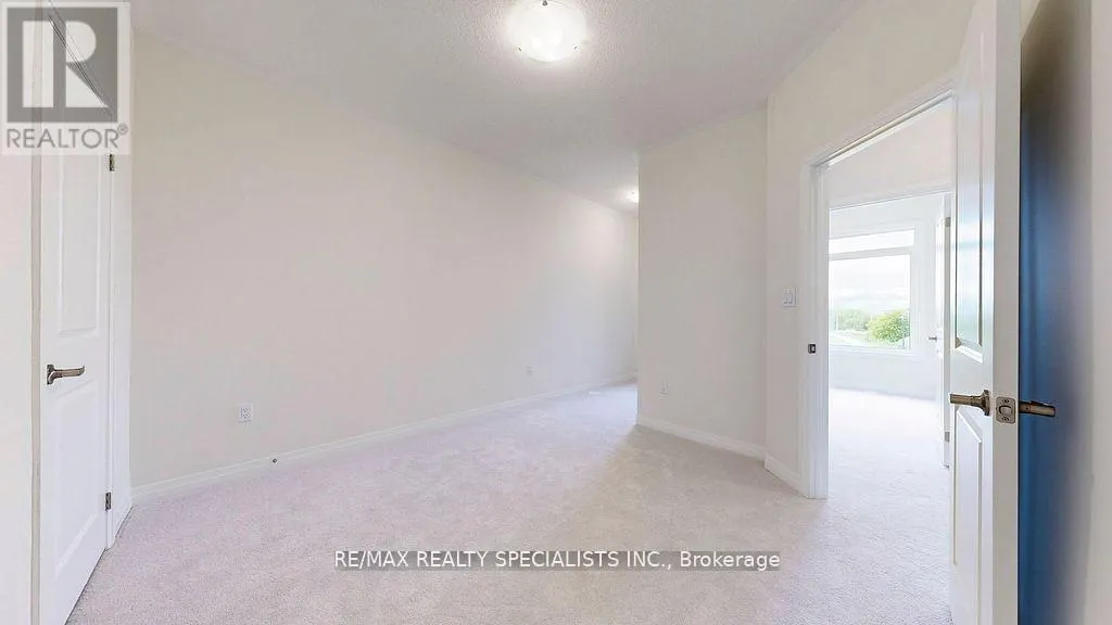18 MONREAU DRIVE