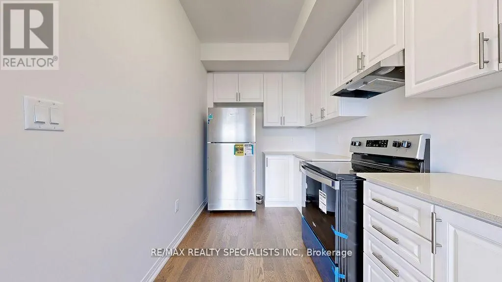 18 MONREAU DRIVE
