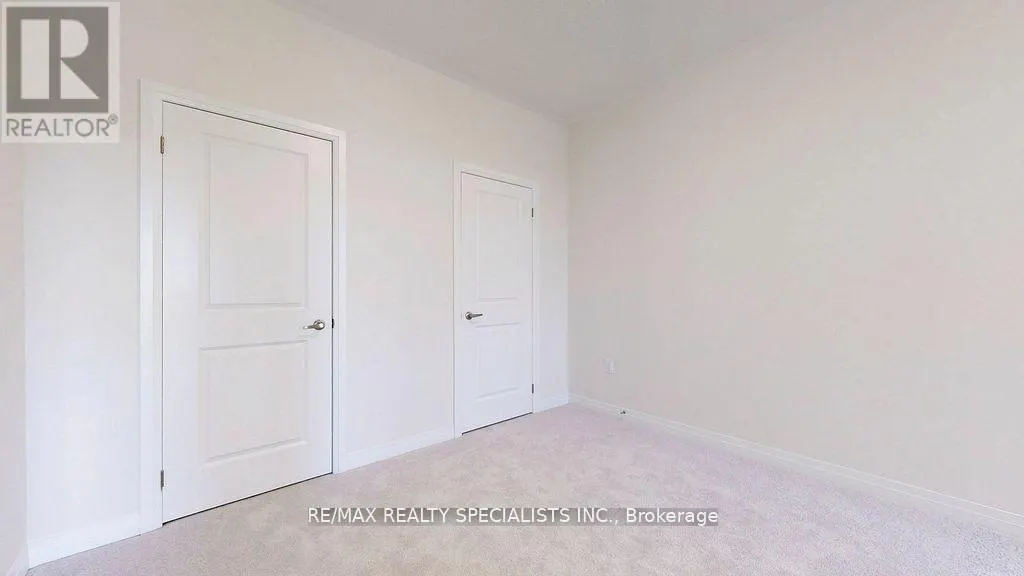 18 MONREAU DRIVE
