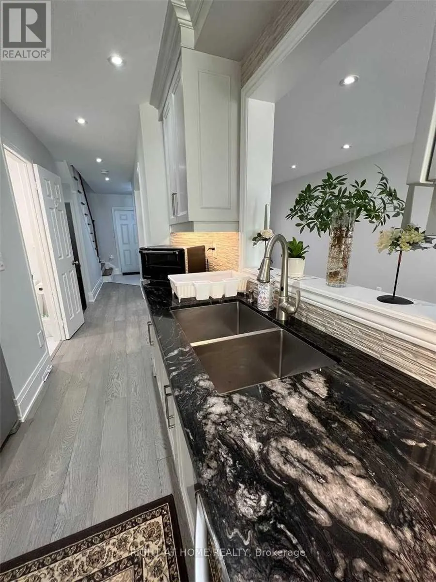 5936 CANDLEBROOK COURT