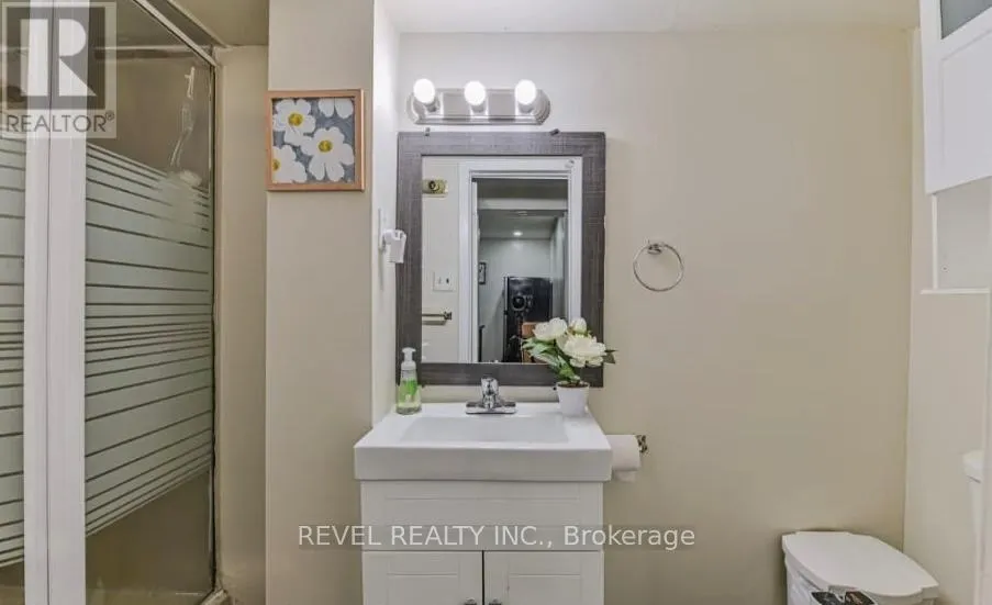 LOWER - 24 GRAND RIVER COURT