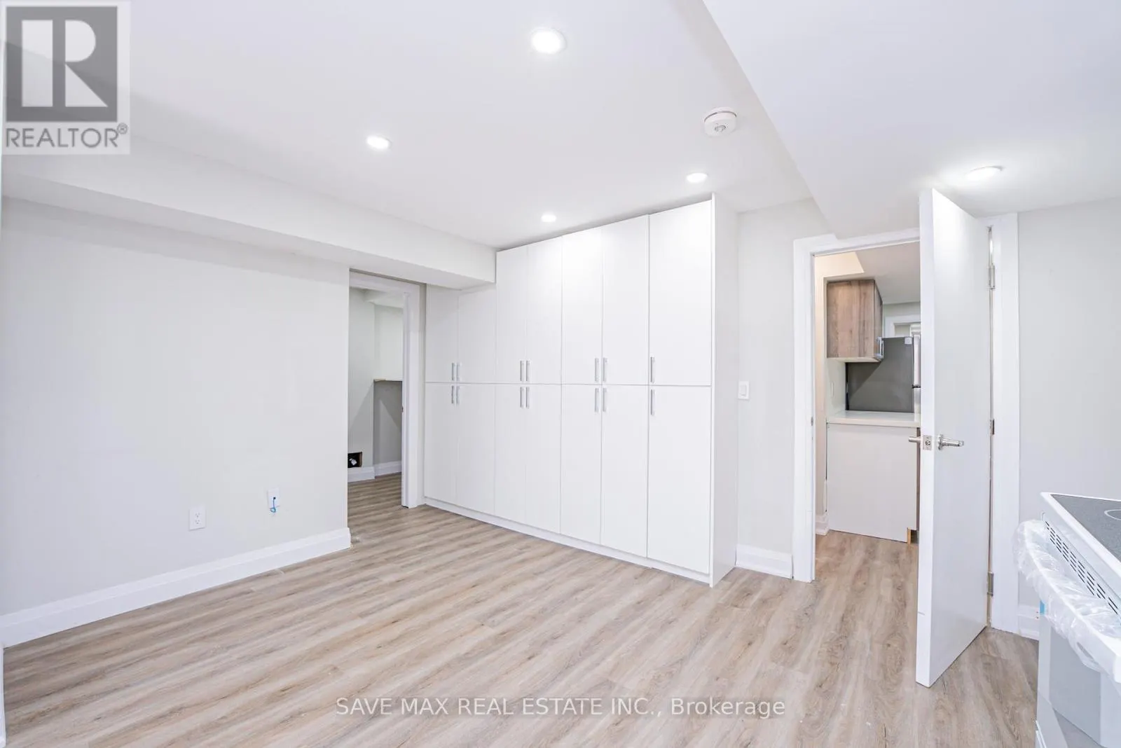 BSMT - 1554 CLITHEROW STREET
