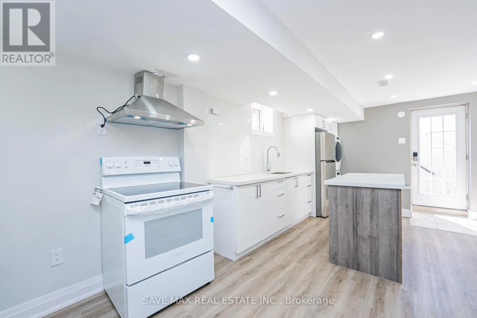 BSMT - 1554 CLITHEROW STREET