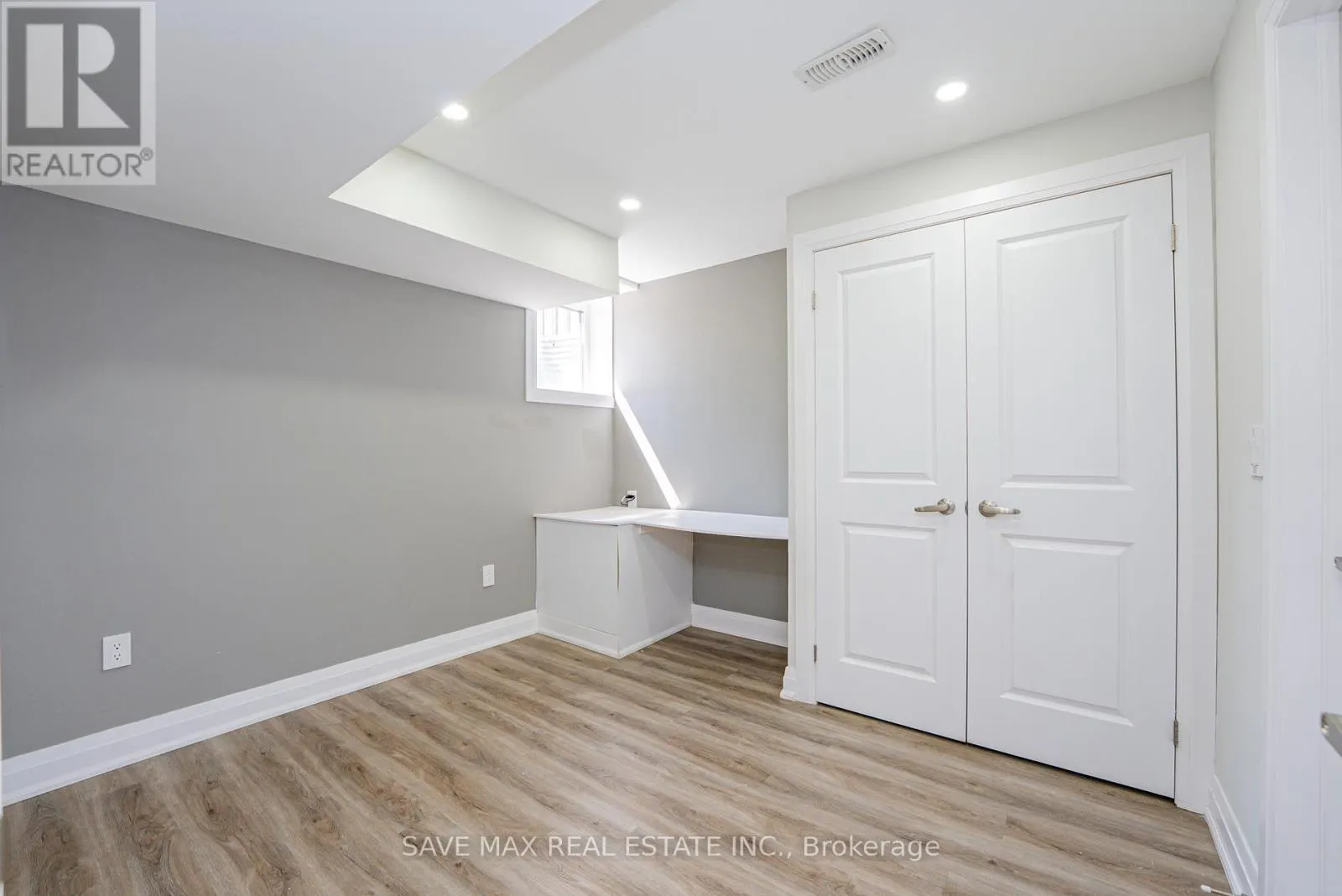 BSMT - 1554 CLITHEROW STREET