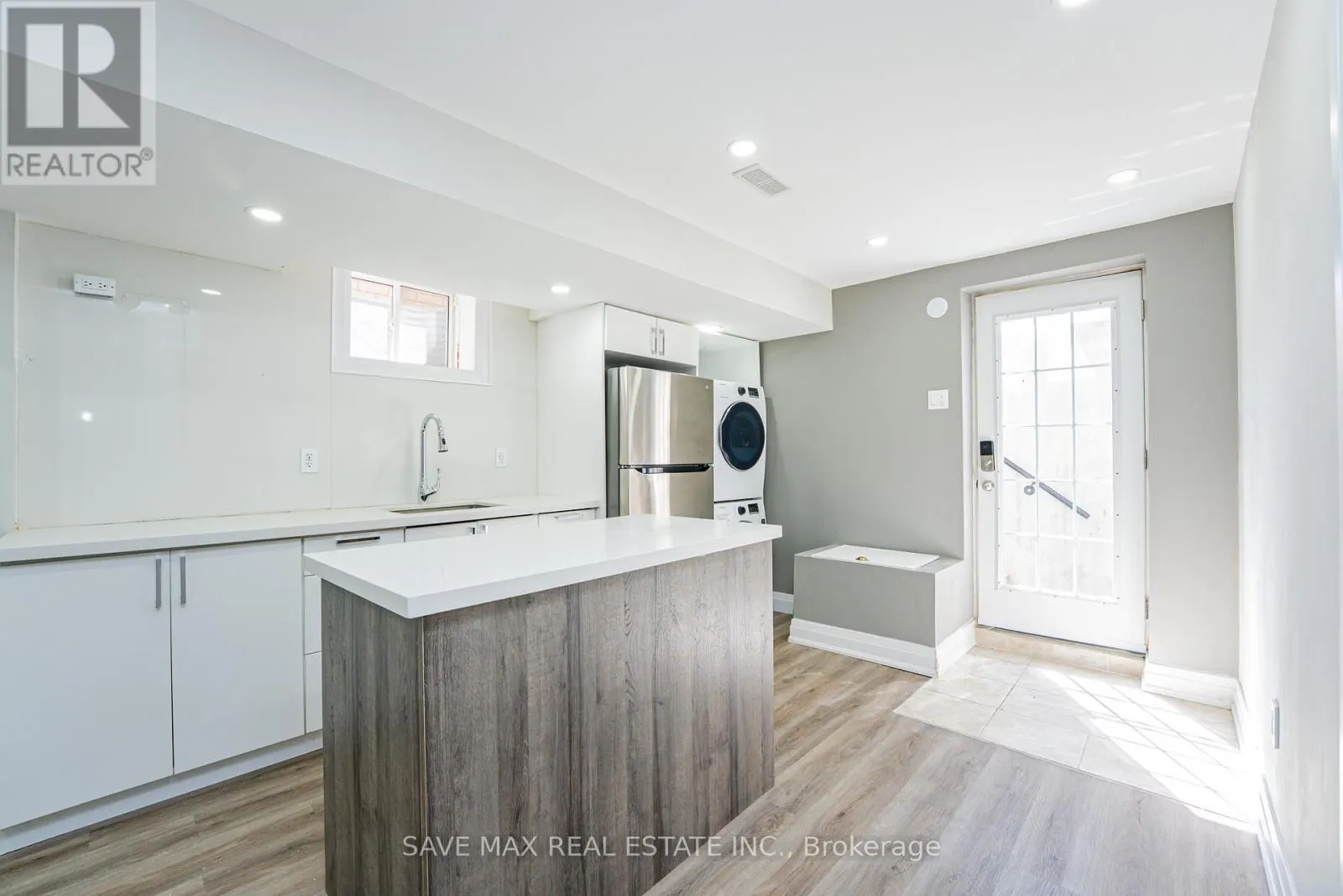BSMT - 1554 CLITHEROW STREET