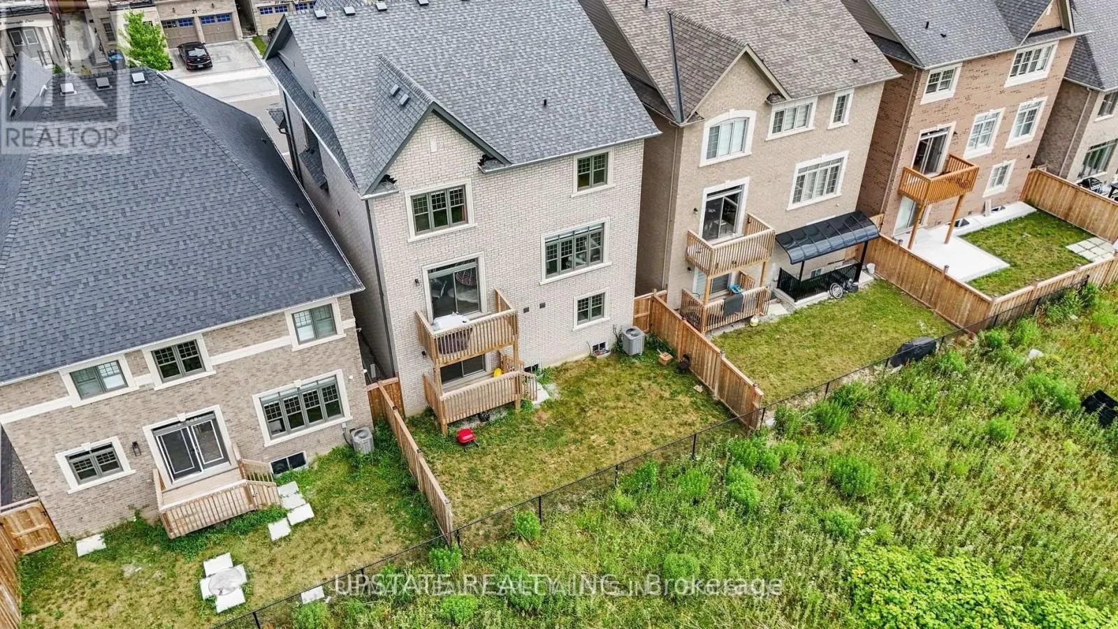 24 WAINWRIGHT DRIVE