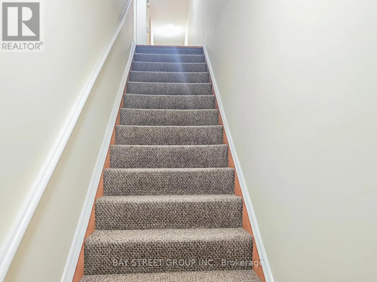 2ND FLR - 5130A DUNDAS STREET W