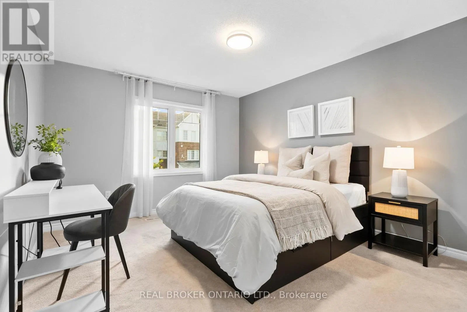 680 LAKING TERRACE