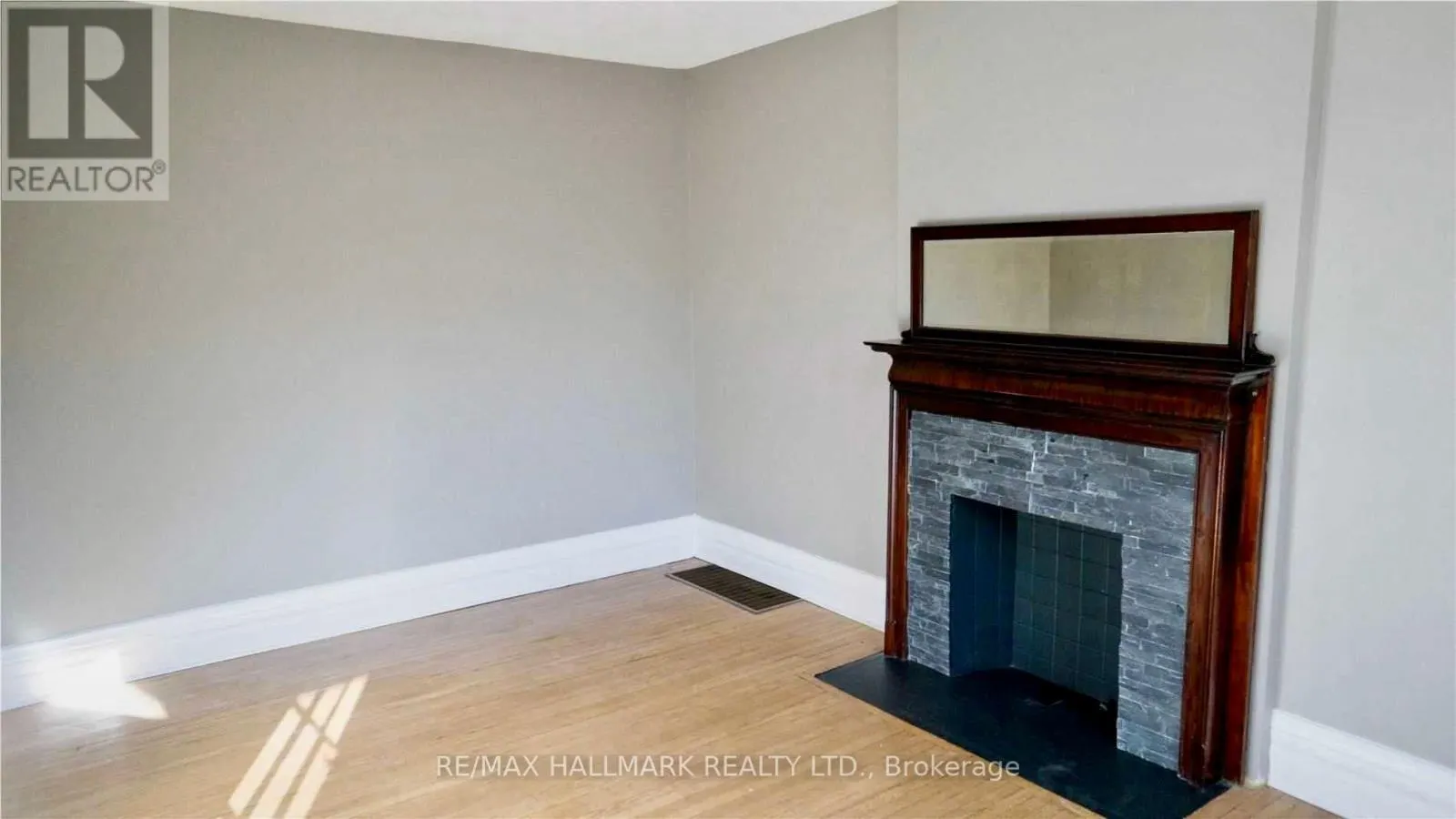 MAIN - 279 PACIFIC AVENUE