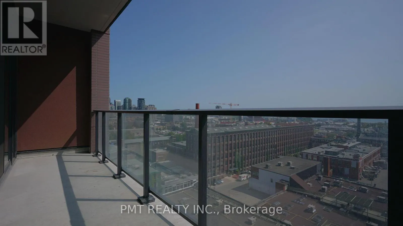 1117 - 285 DUFFERIN STREET