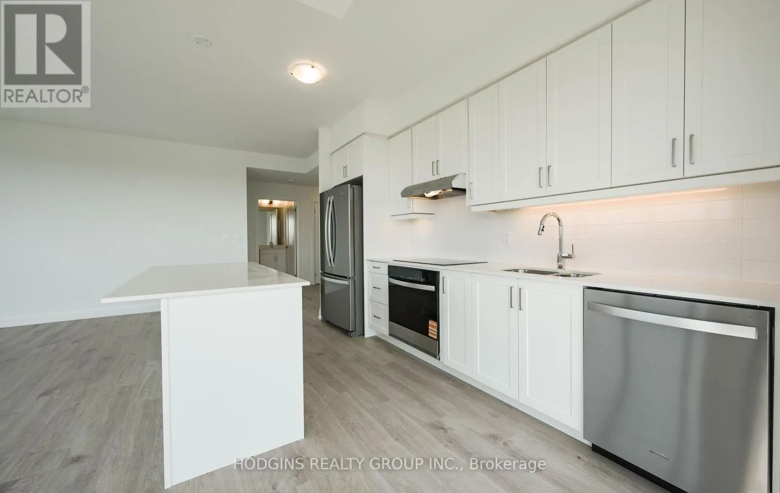 409 - 1035 SOUTHDOWN ROAD