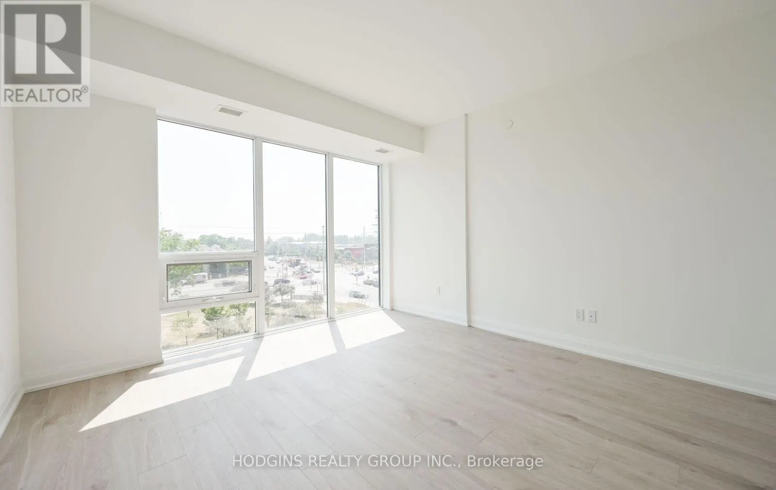 409 - 1035 SOUTHDOWN ROAD