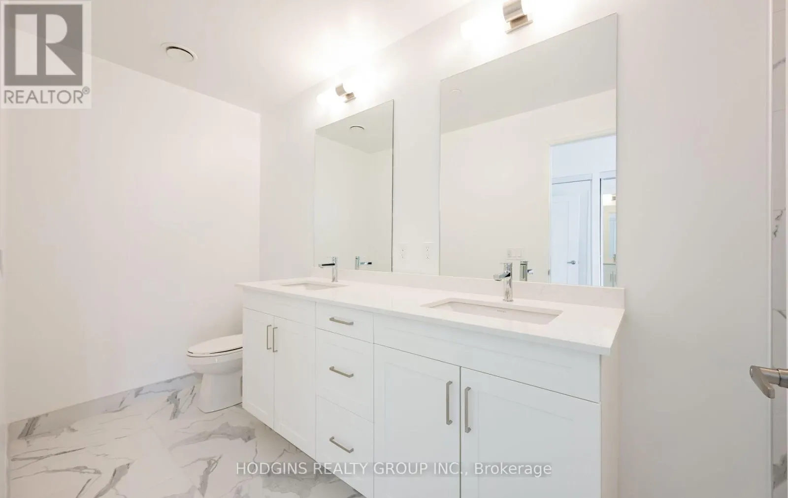 409 - 1035 SOUTHDOWN ROAD