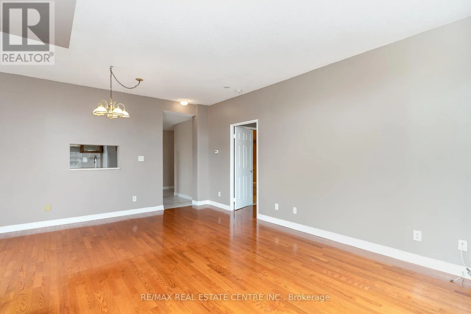 410 - 2301 PARKHAVEN BOULEVARD