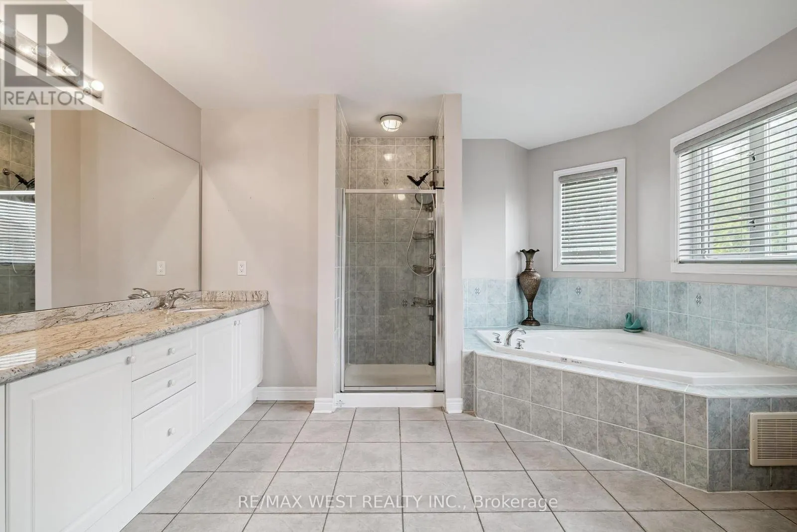 2587 NORTH RIDGE TRAIL