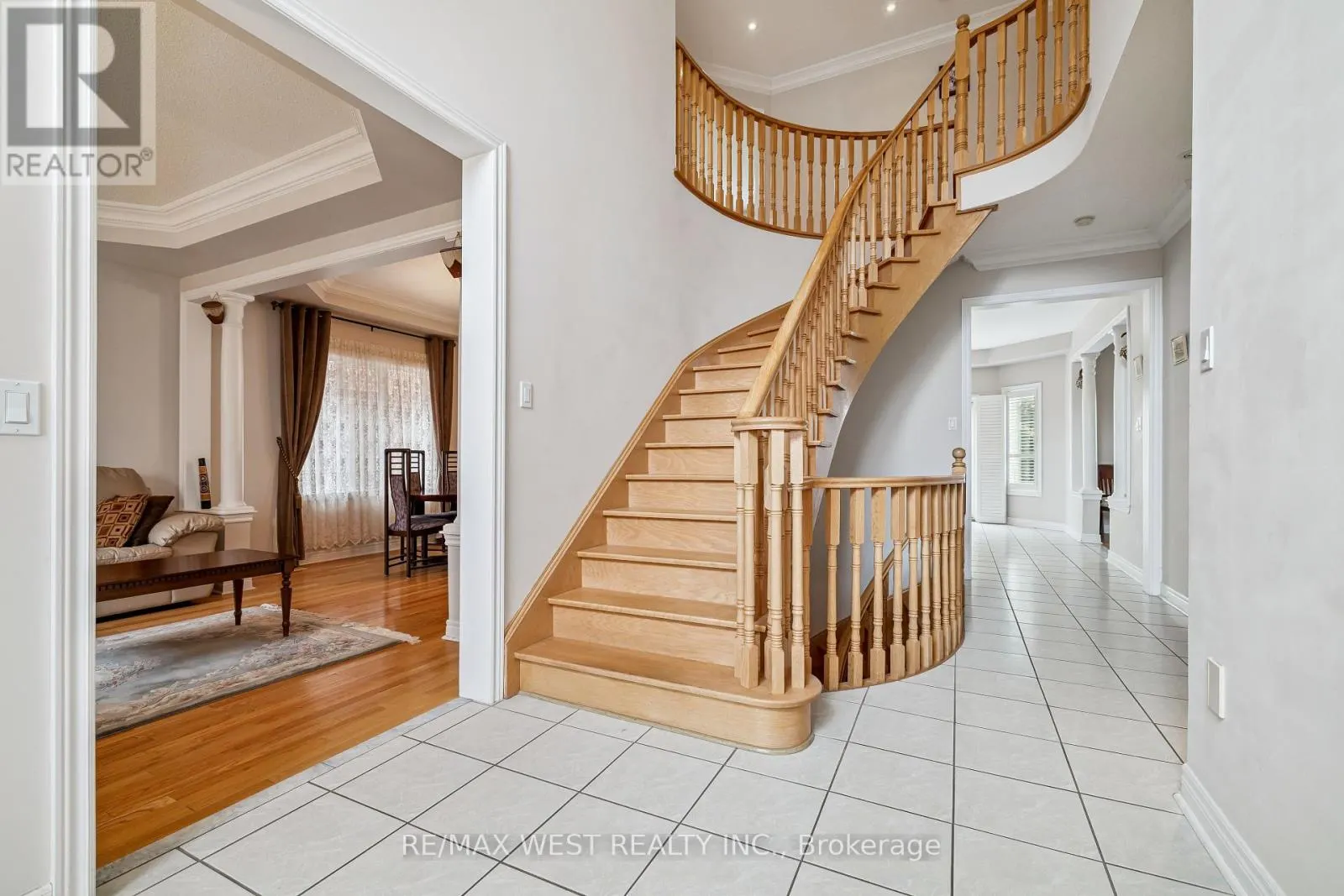 2587 NORTH RIDGE TRAIL
