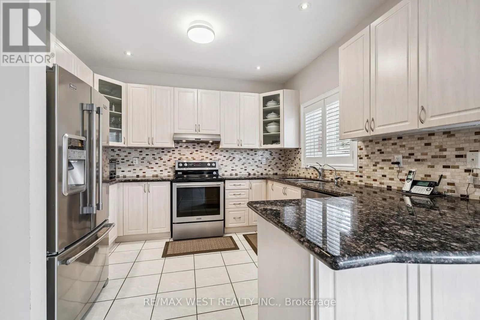 2587 NORTH RIDGE TRAIL