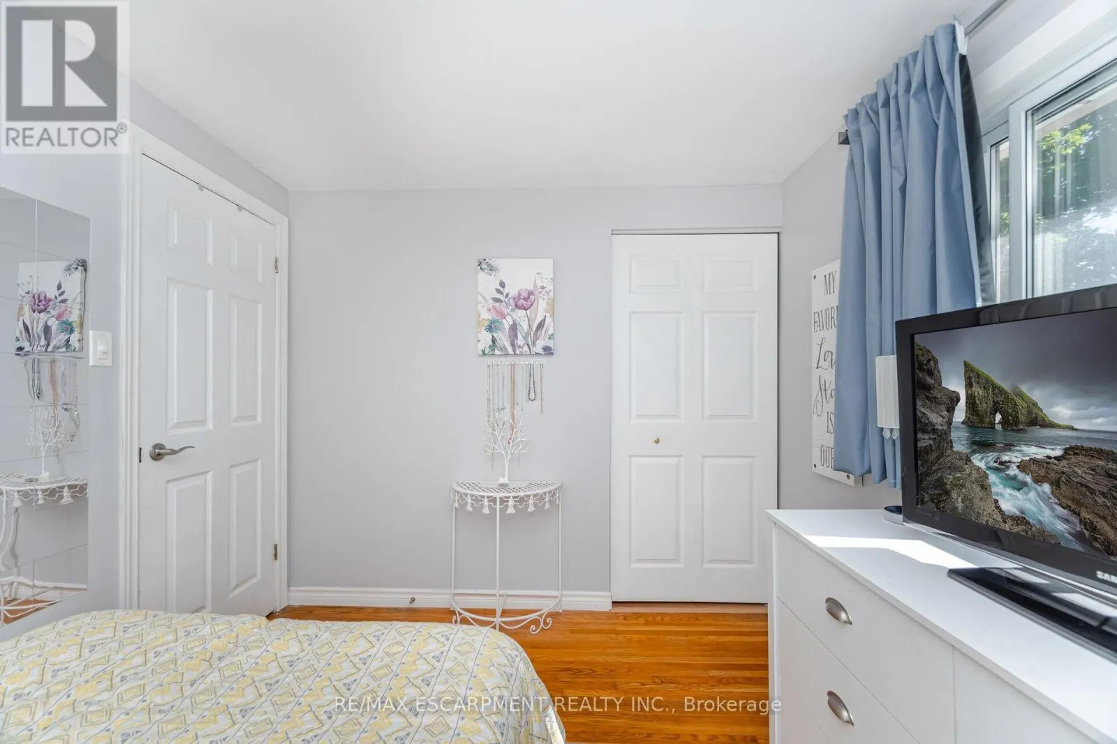 70 COBBLEHILL ROAD