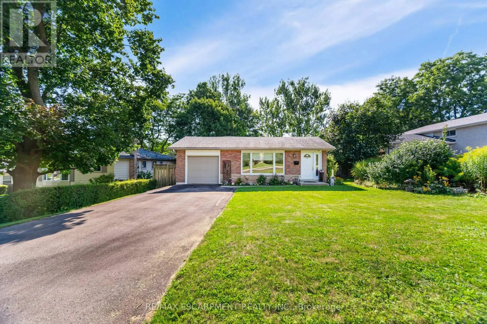 70 COBBLEHILL ROAD