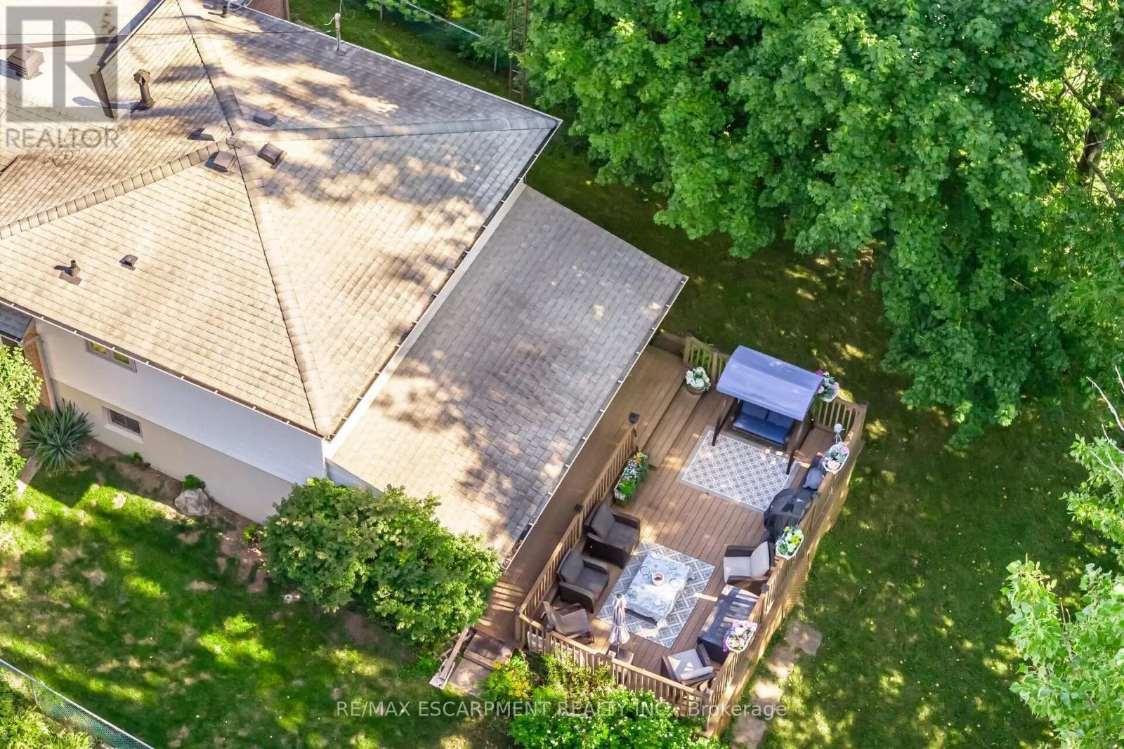 70 COBBLEHILL ROAD