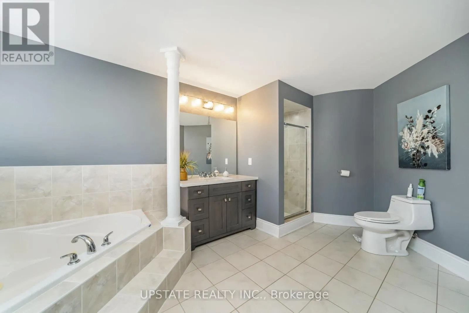 105 ROYAL WEST DRIVE