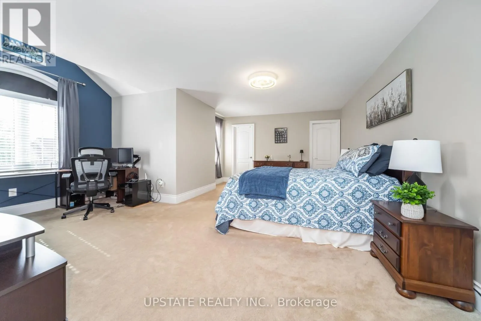 105 ROYAL WEST DRIVE