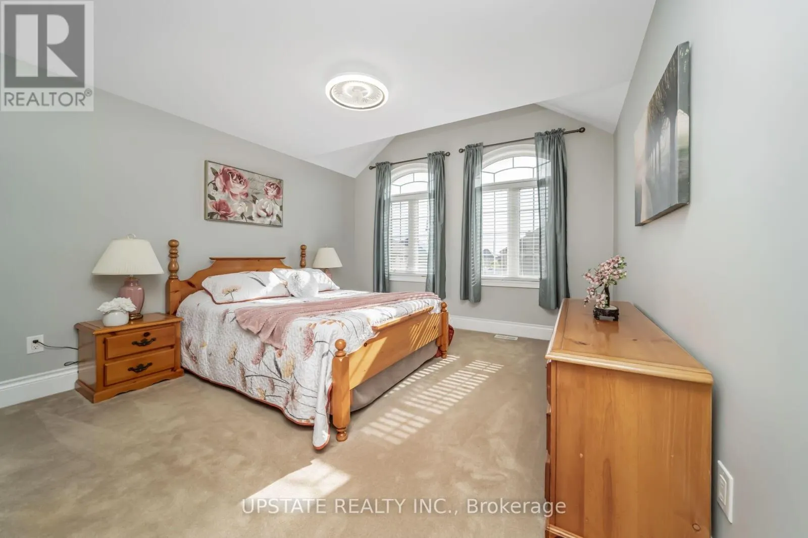 105 ROYAL WEST DRIVE
