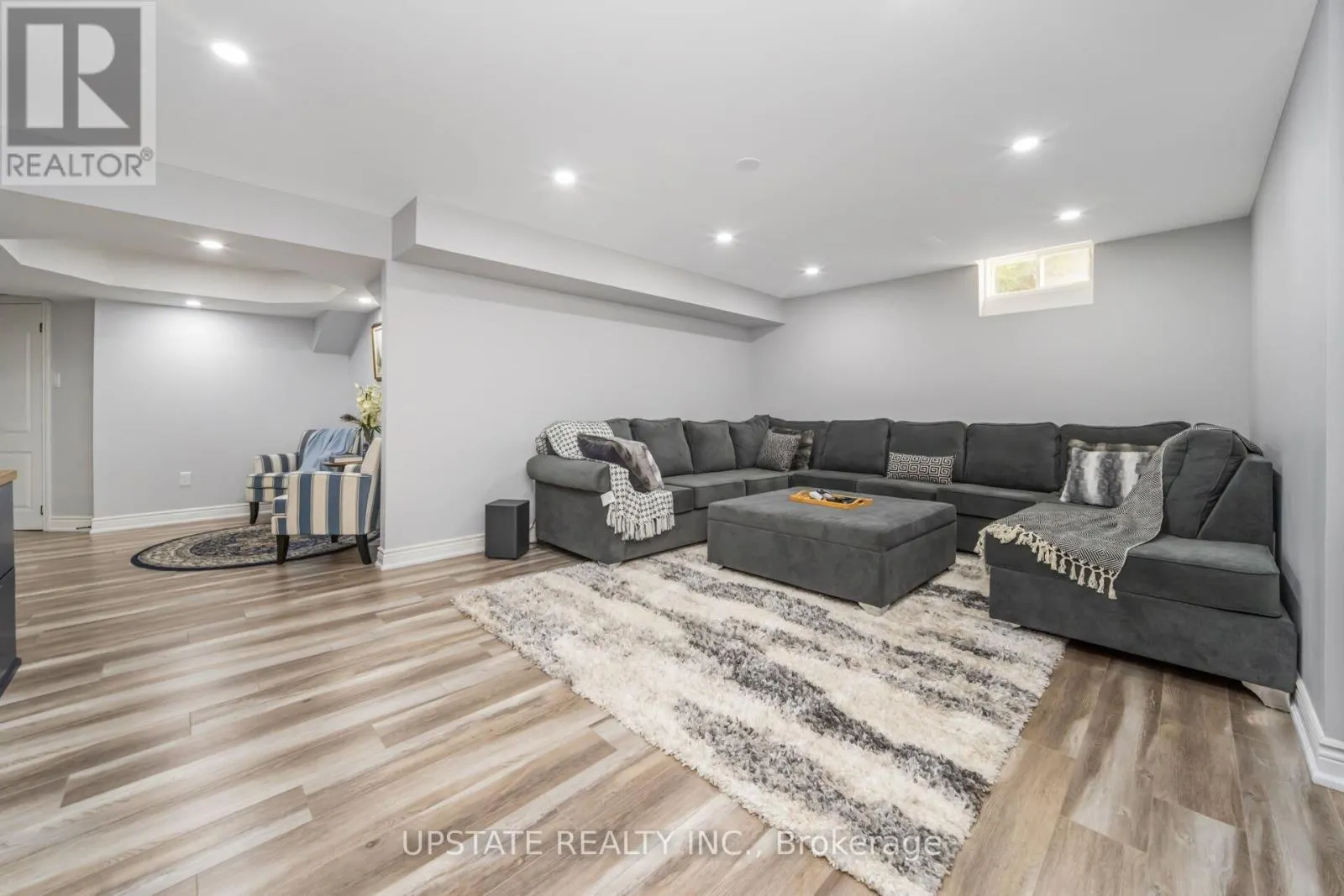 105 ROYAL WEST DRIVE