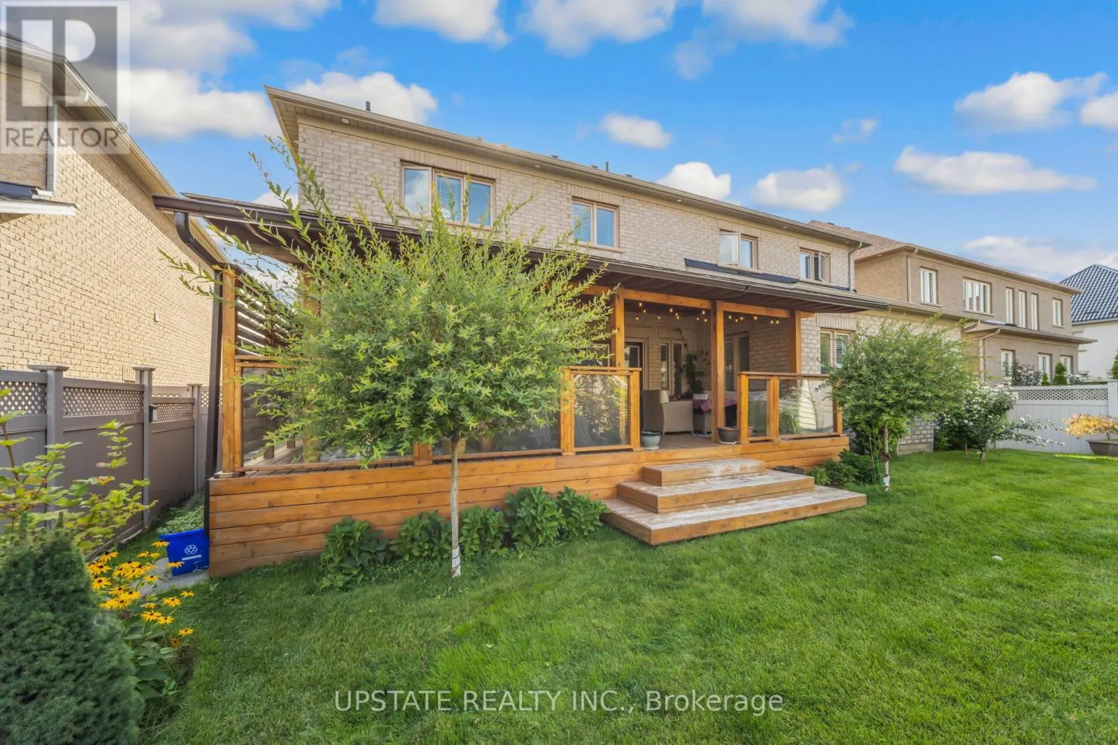 105 ROYAL WEST DRIVE