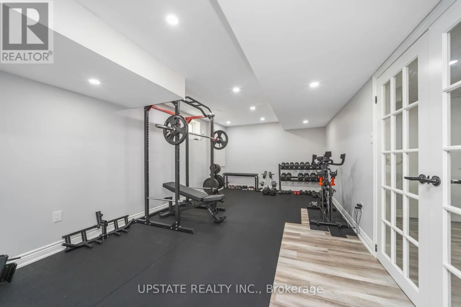 105 ROYAL WEST DRIVE