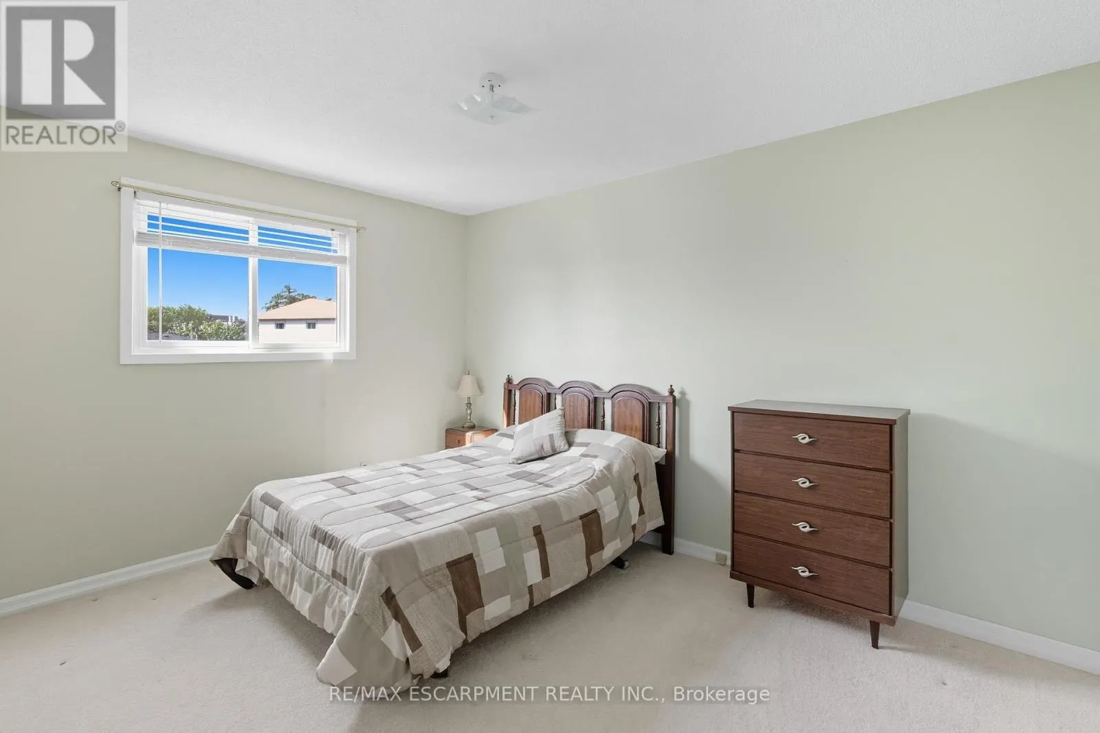 3149 MICHAEL CRESCENT