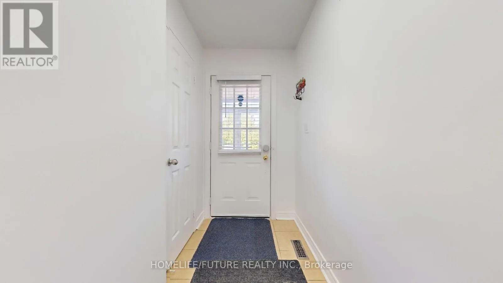 820 BETHANY CRESCENT