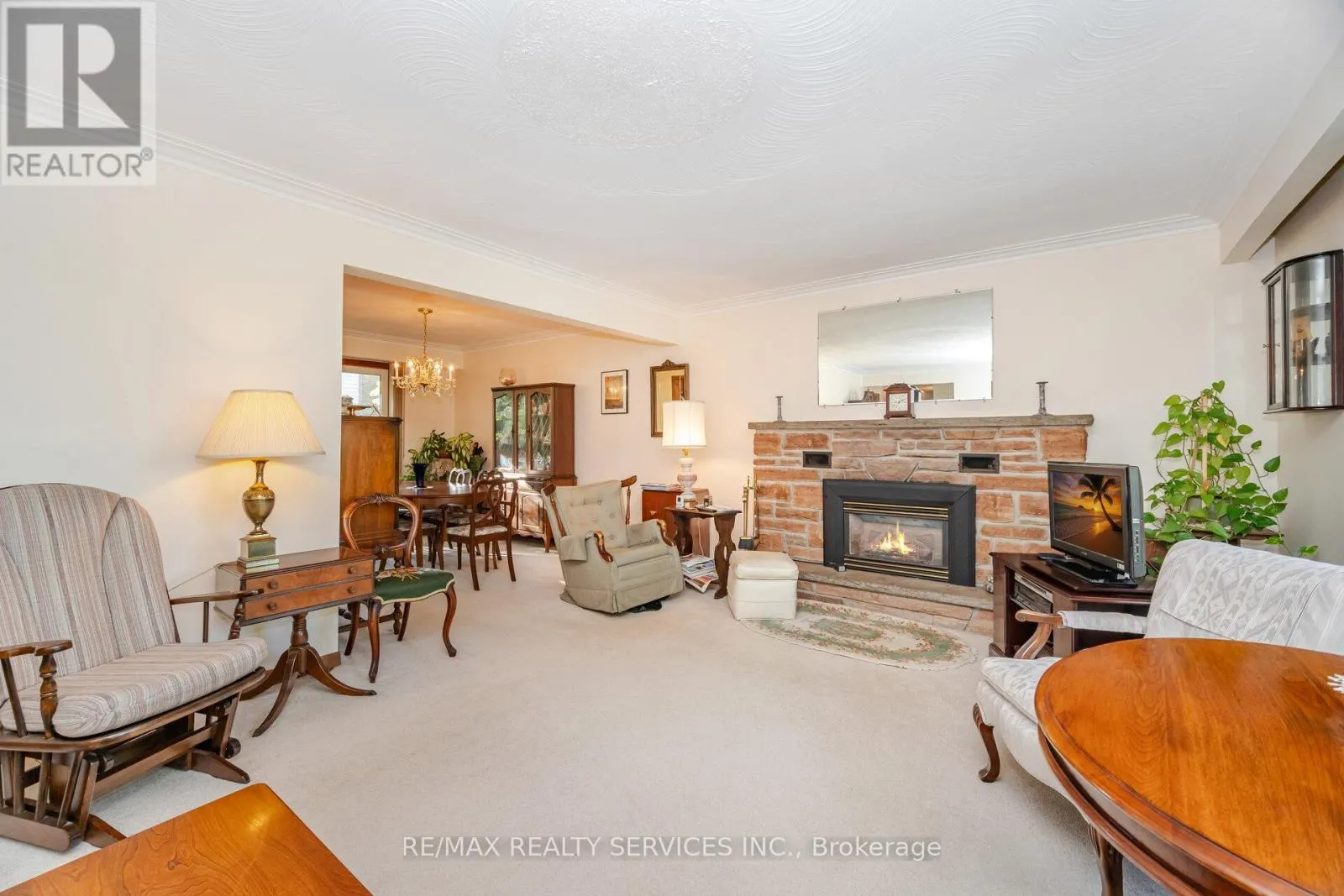 3173 MAYFIELD ROAD