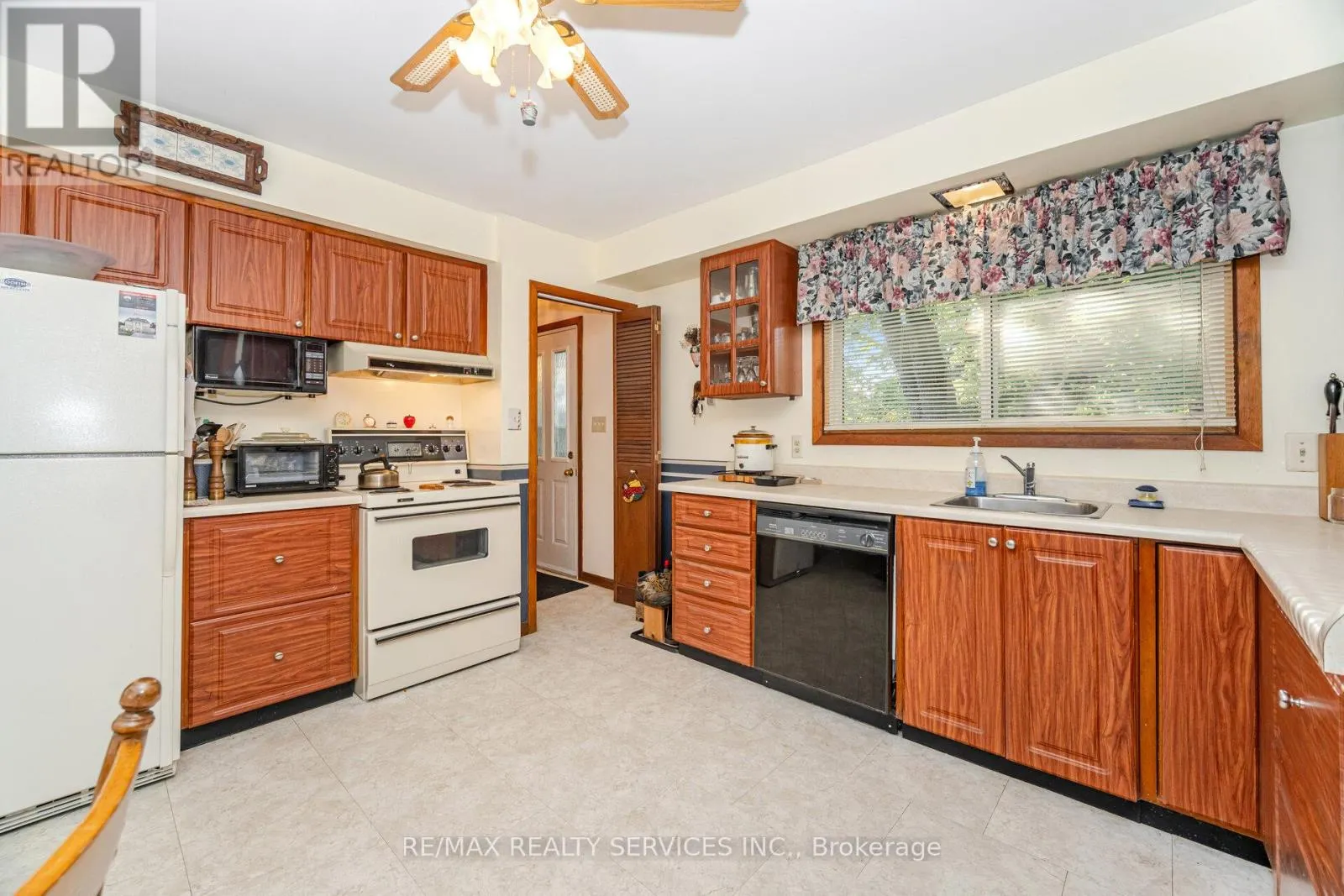 3173 MAYFIELD ROAD