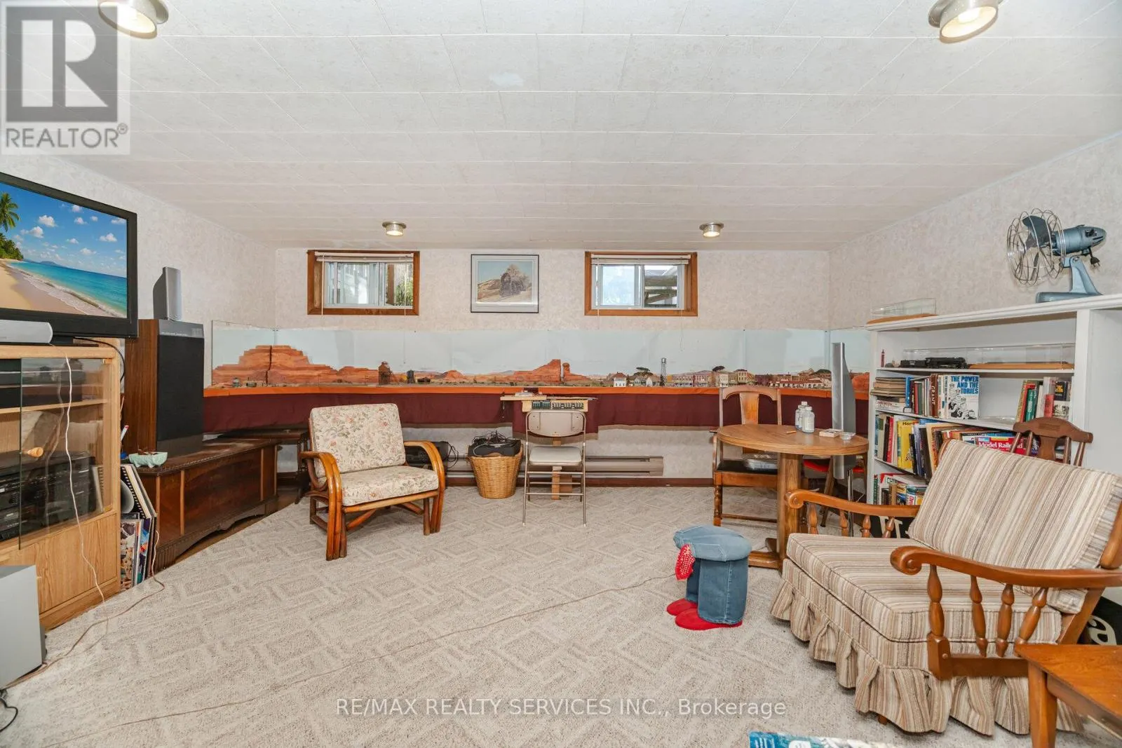 3173 MAYFIELD ROAD