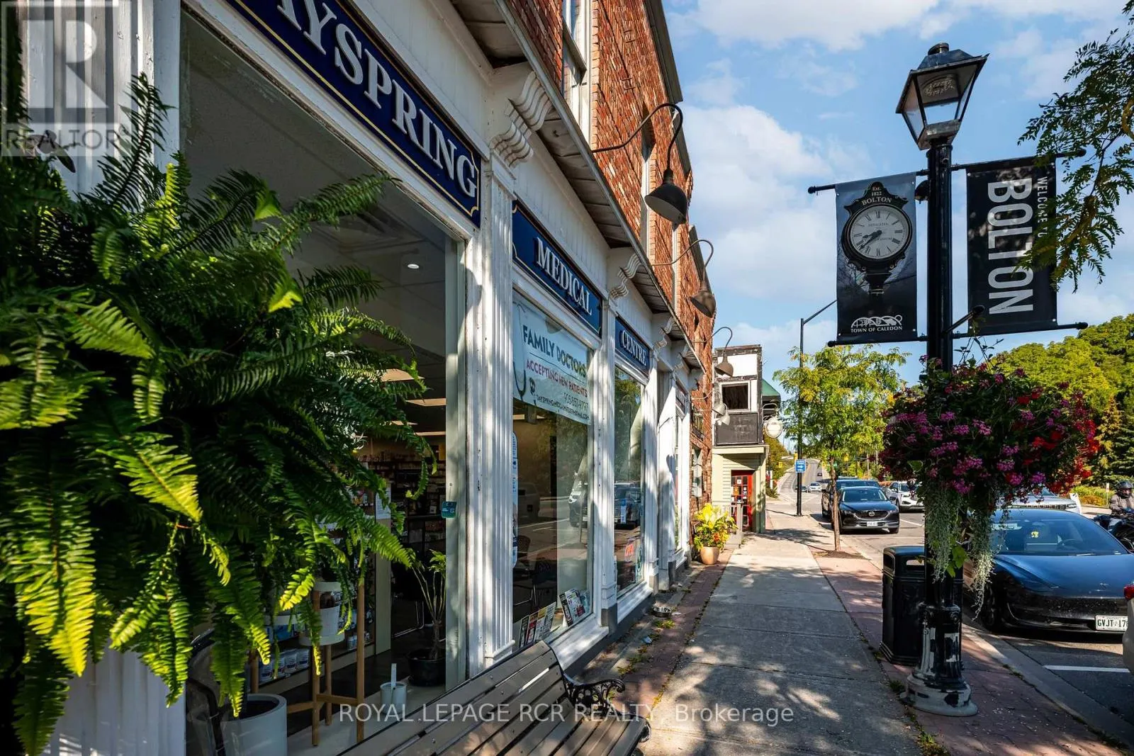 56 QUEEN STREET N