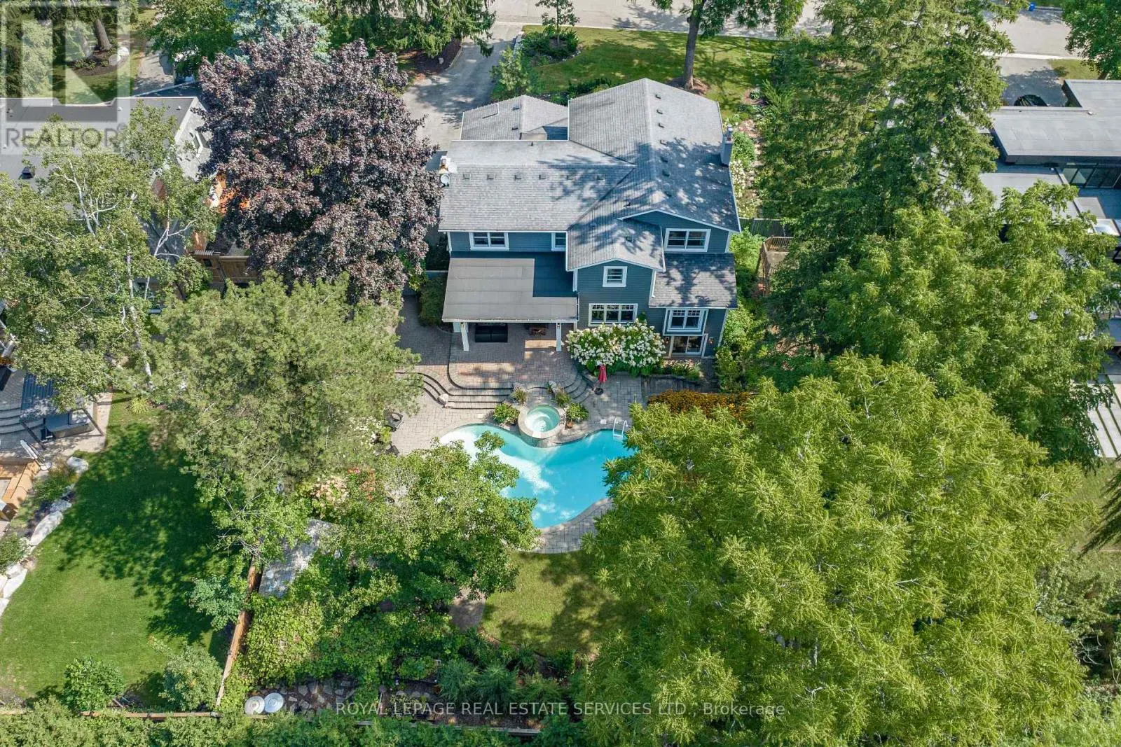446 COPELAND COURT