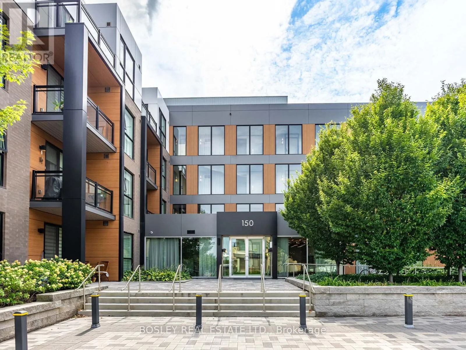 201 - 150 SABINA DRIVE